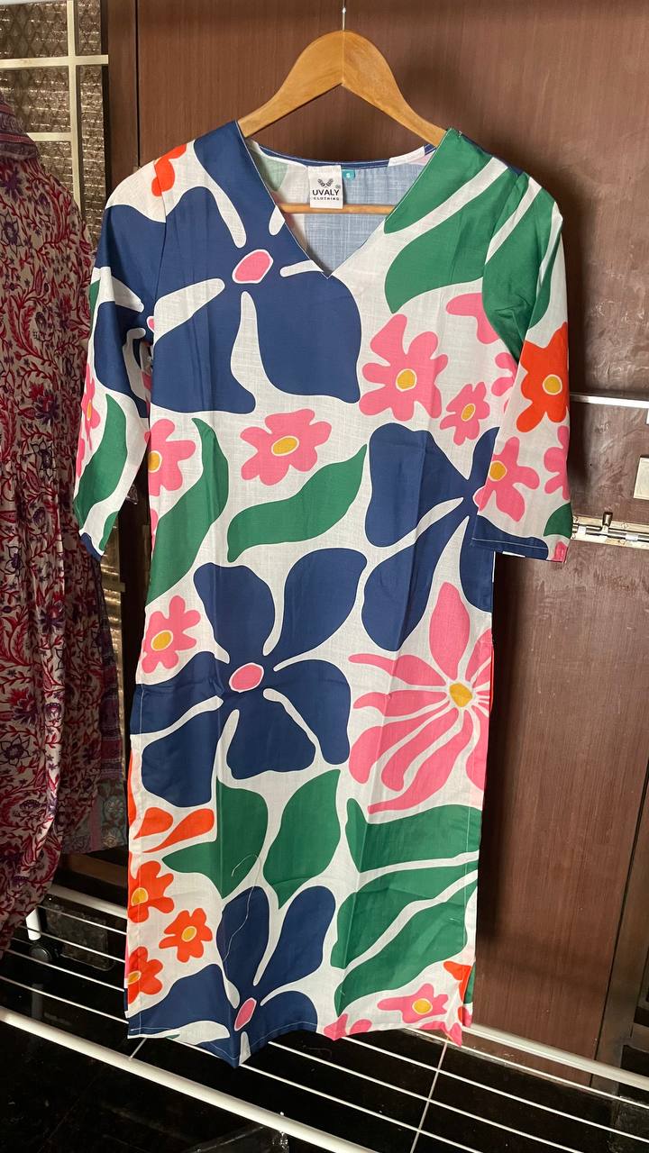 Elegant Kurtis @Just ₹499!