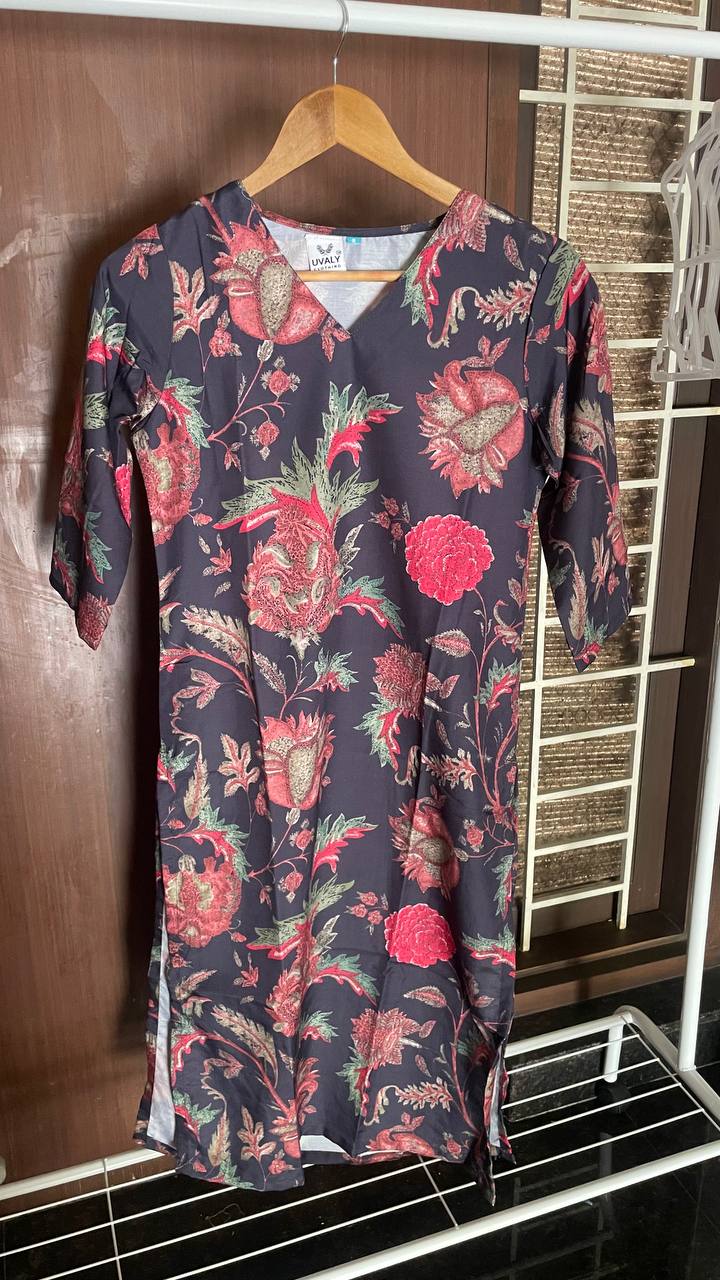Elegant Kurtis @Just ₹499!