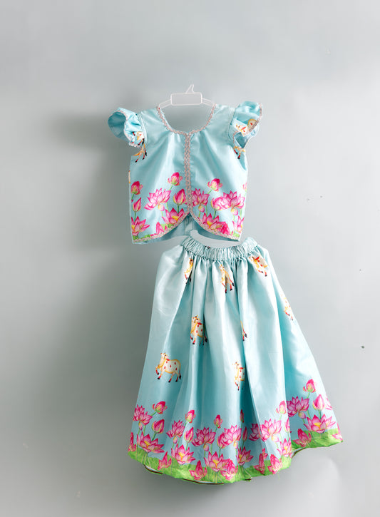 Girls Dola Silk Skirt & Crop Top Set | Party & Festive Wear for Ages 1–12 Years | Lined for Comfort @ ₹999 (Copy)