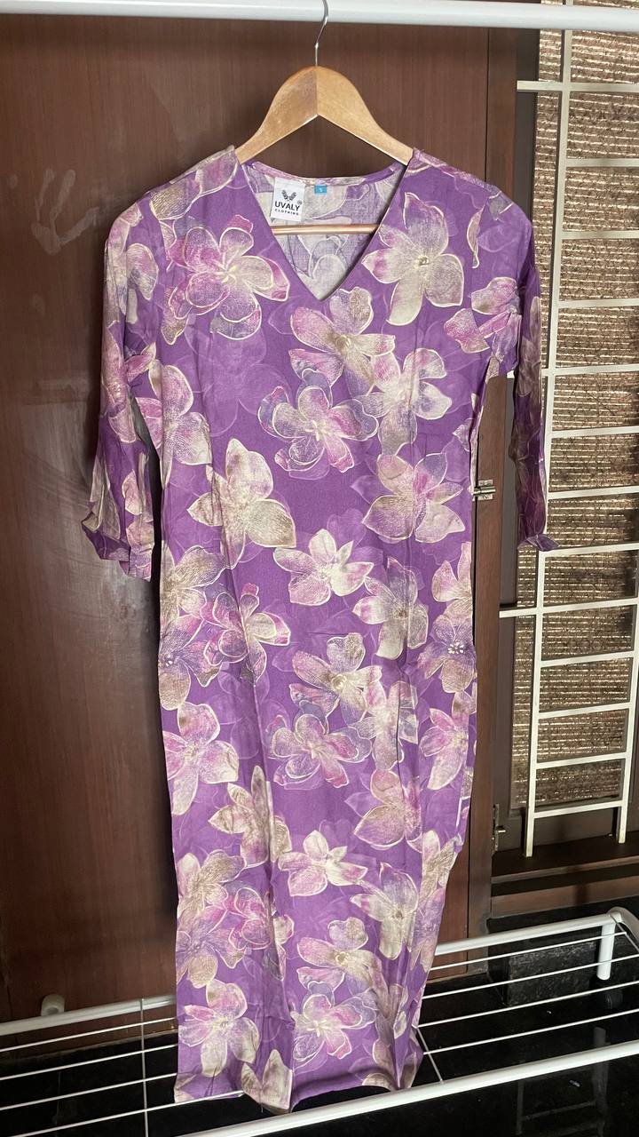 Elegant Kurtis @ Just ₹499!