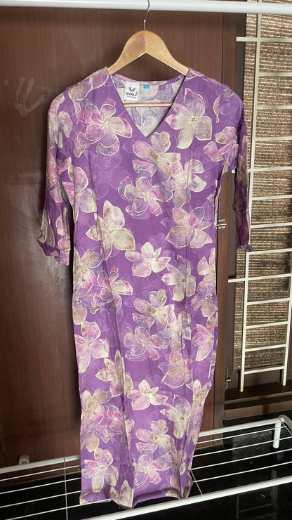 Elegant Kurtis @ Just ₹499!