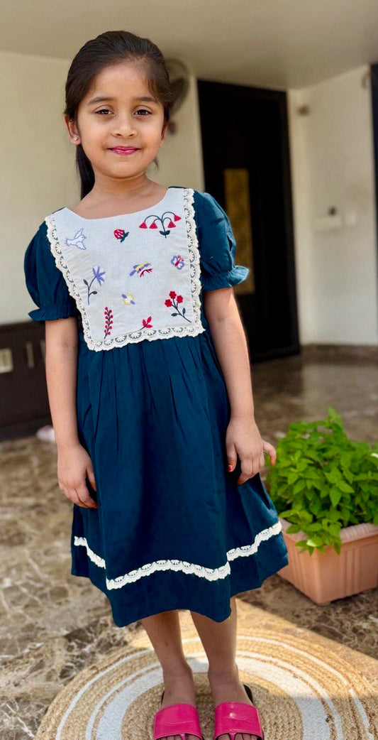 "Elegant Girls' Embroidered Lace Frock – Vintage Party Dress for Ages 1 to 8 Years"