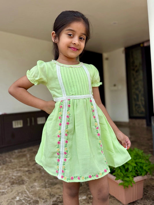 "Floral Embroidery Frock for Baby Girls (6 Months - 5 Years) – Elegant & Comfortable"