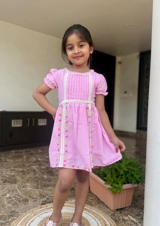 "Floral Embroidery Frock for Baby Girls (6 Months - 5 Years) – Elegant & Comfortable"